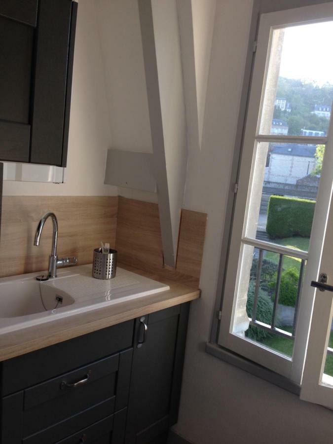 Apartament Un Petit Nid A Honfleur Zewnętrze zdjęcie